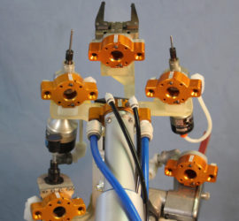 Tool rack for robot tool changer