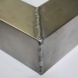 Welded frame corner